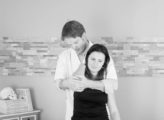 Séance d'ostéopathie